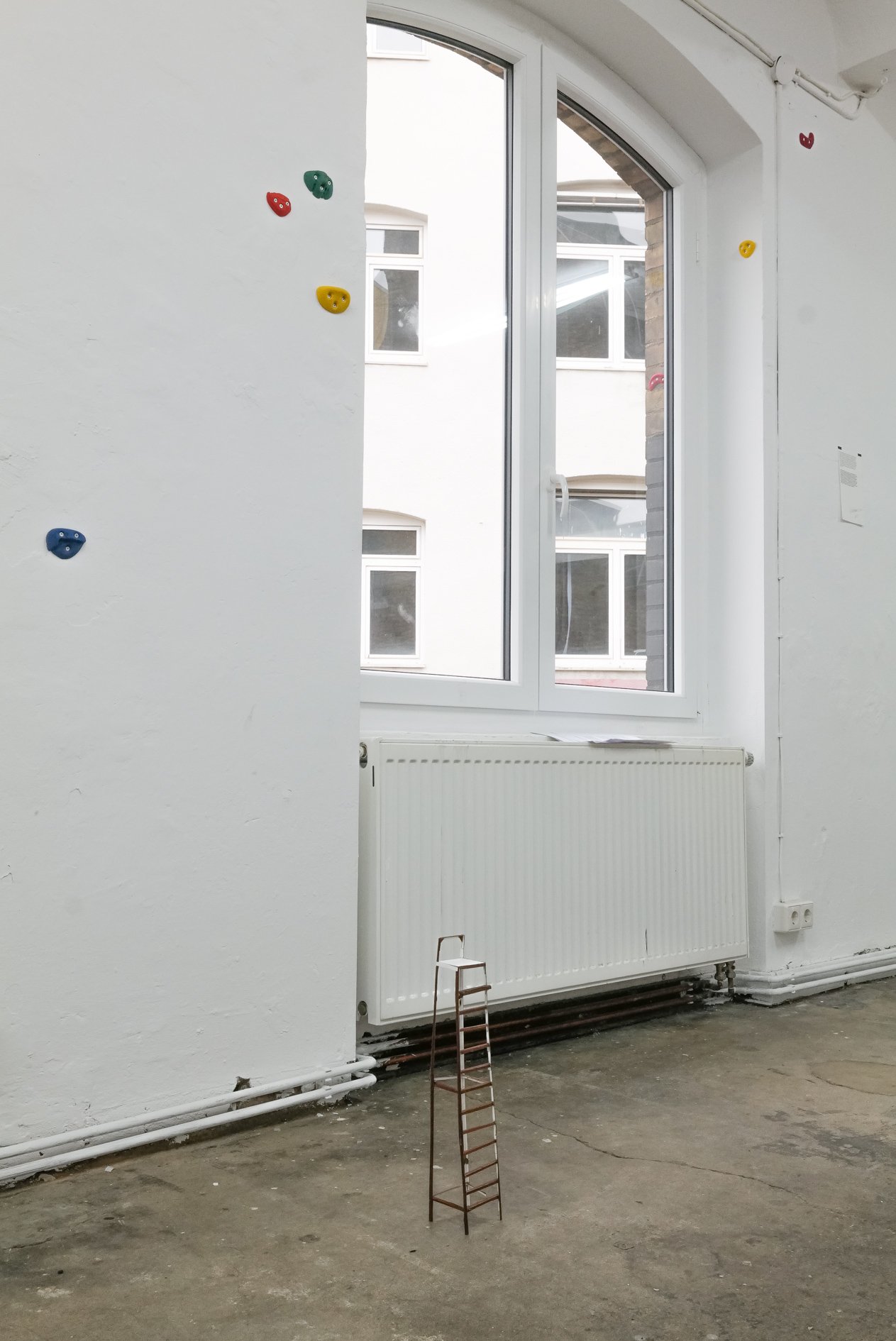 Prologue (to the conversation) at H8H Space, installation view 4