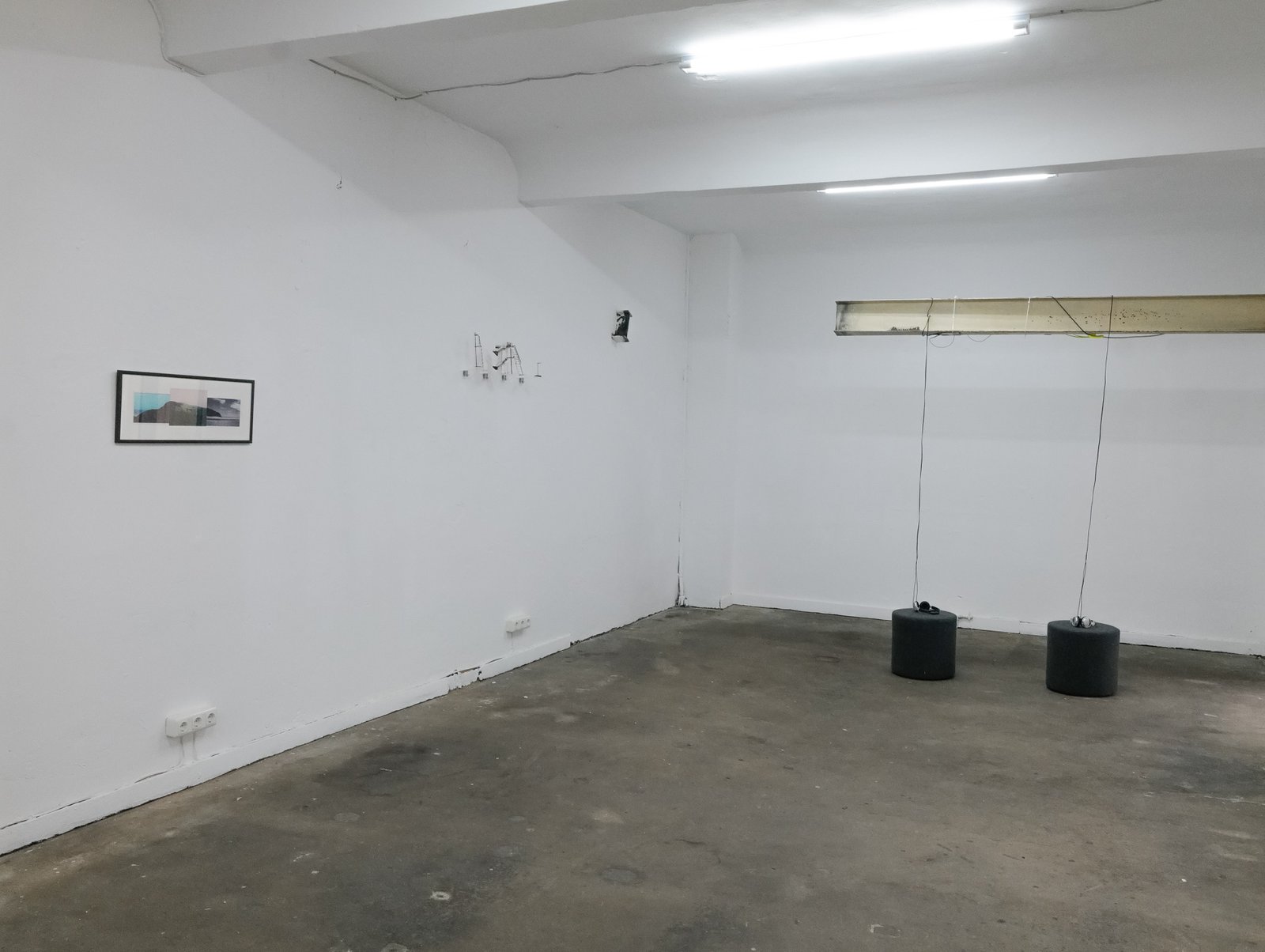 Prologue (to the conversation) at H8H Space, installation view 5